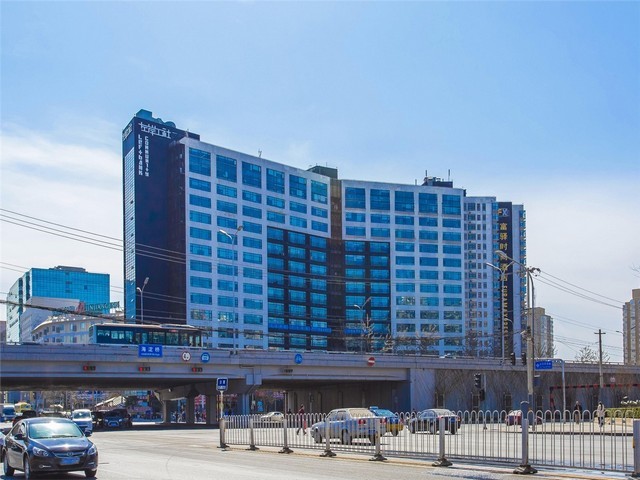 磐安舒服的涤纶面料样式